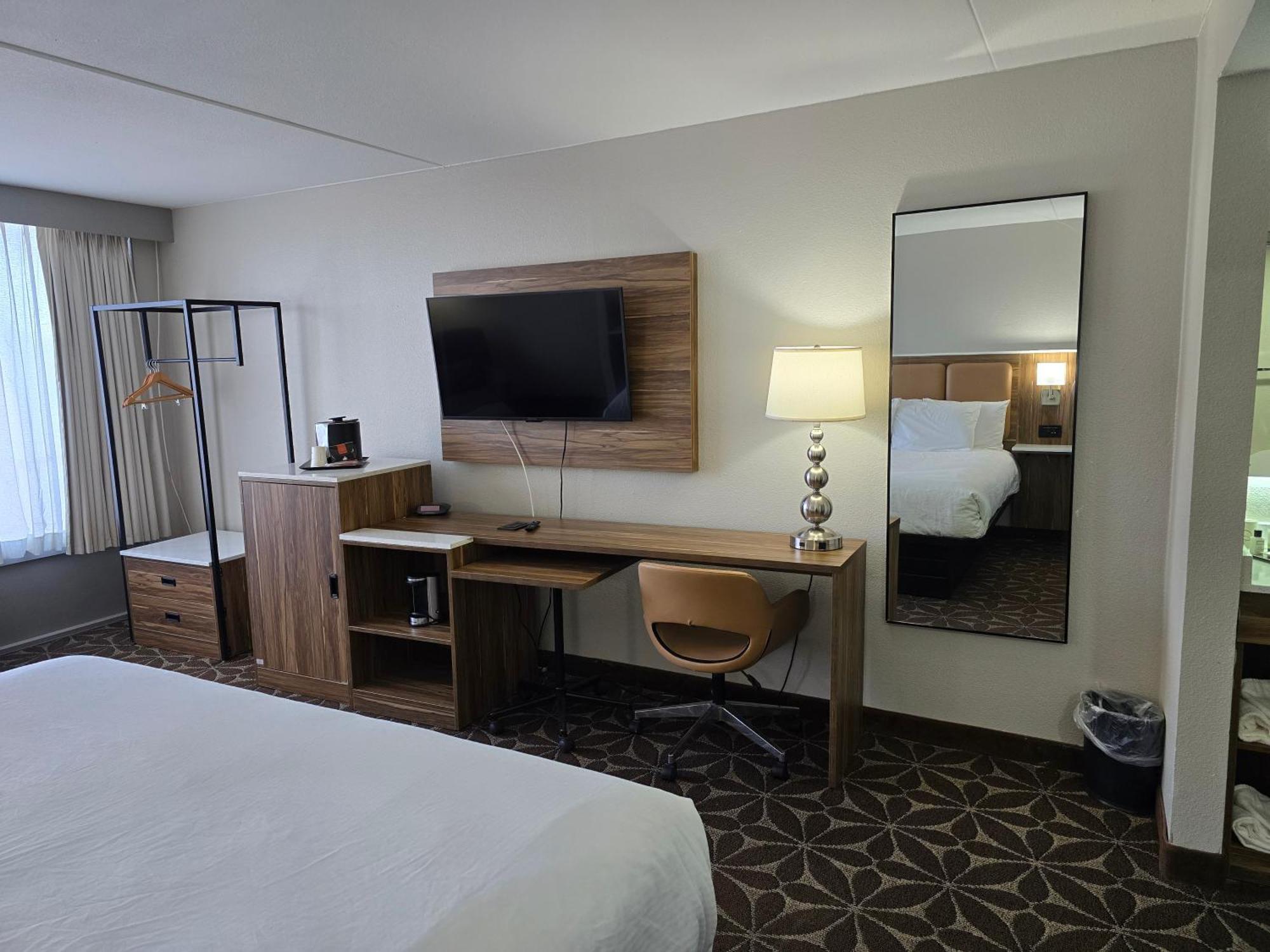 Hotel Wyndham Garden Williamsburg Busch Gardens Area Esterno foto