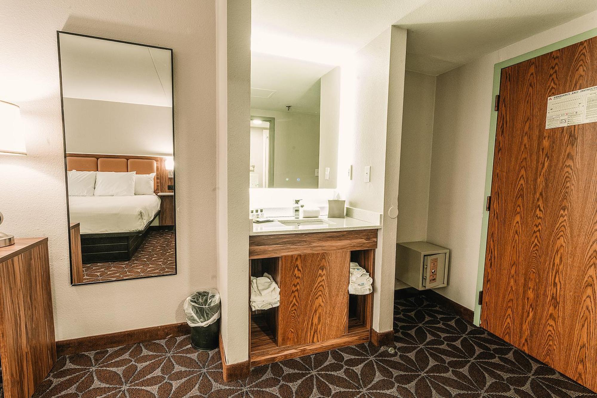 Hotel Wyndham Garden Williamsburg Busch Gardens Area Esterno foto